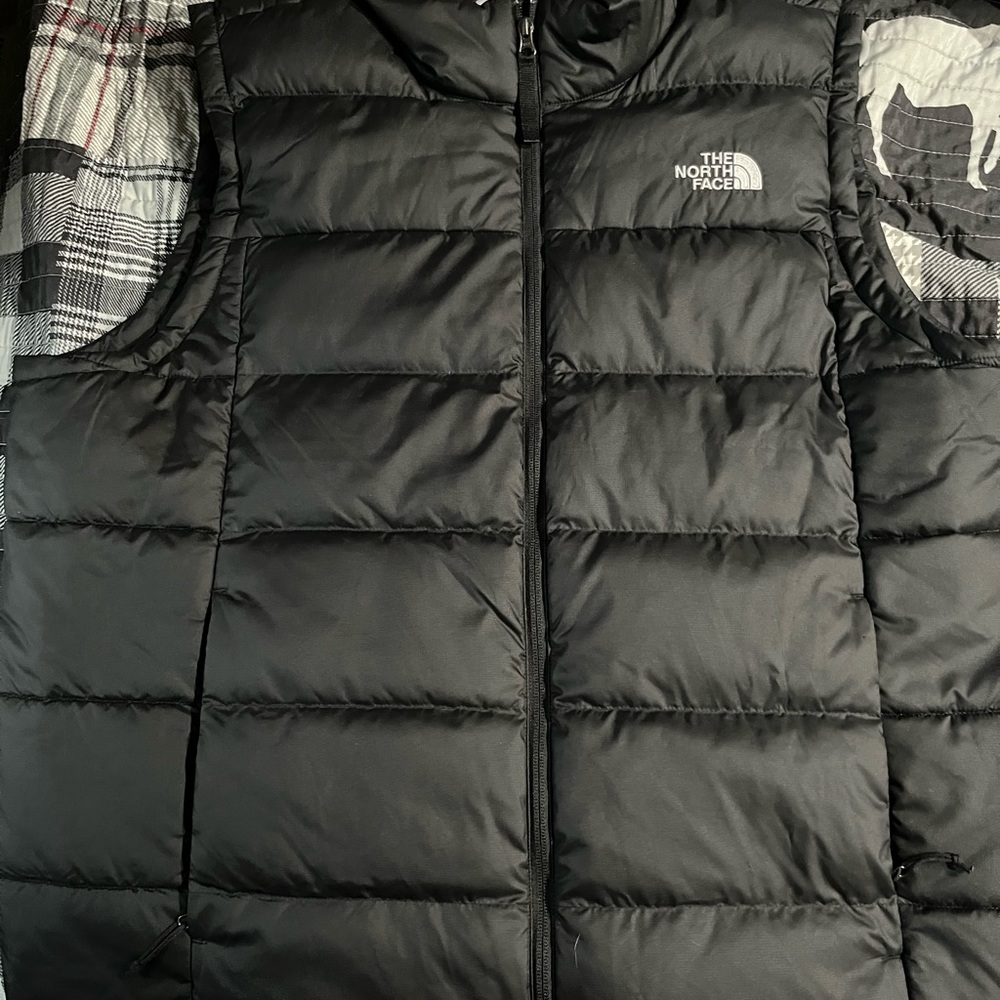 2XL NorthFace vest, NWOT